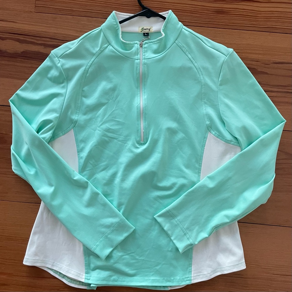 Bette & Court Swing 1/2 Zip Long Sleeve Pullover